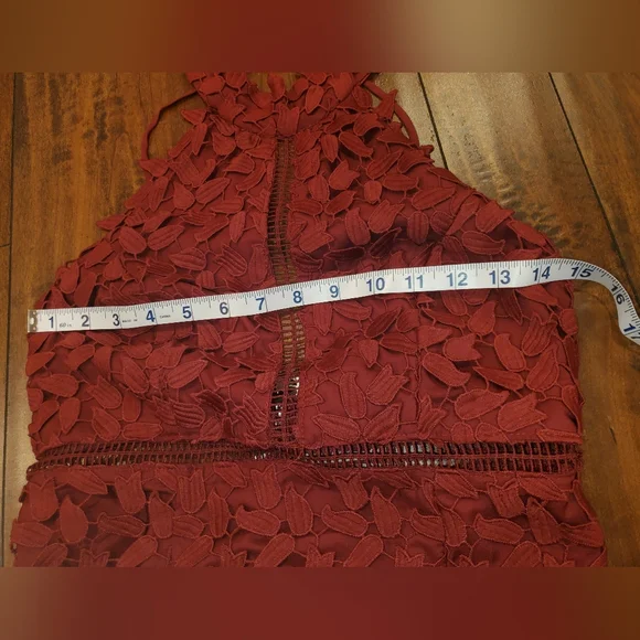 NWT Bardot Burgundy Gemma Halter Lace Dress Size 4 - Picture 14 of 14